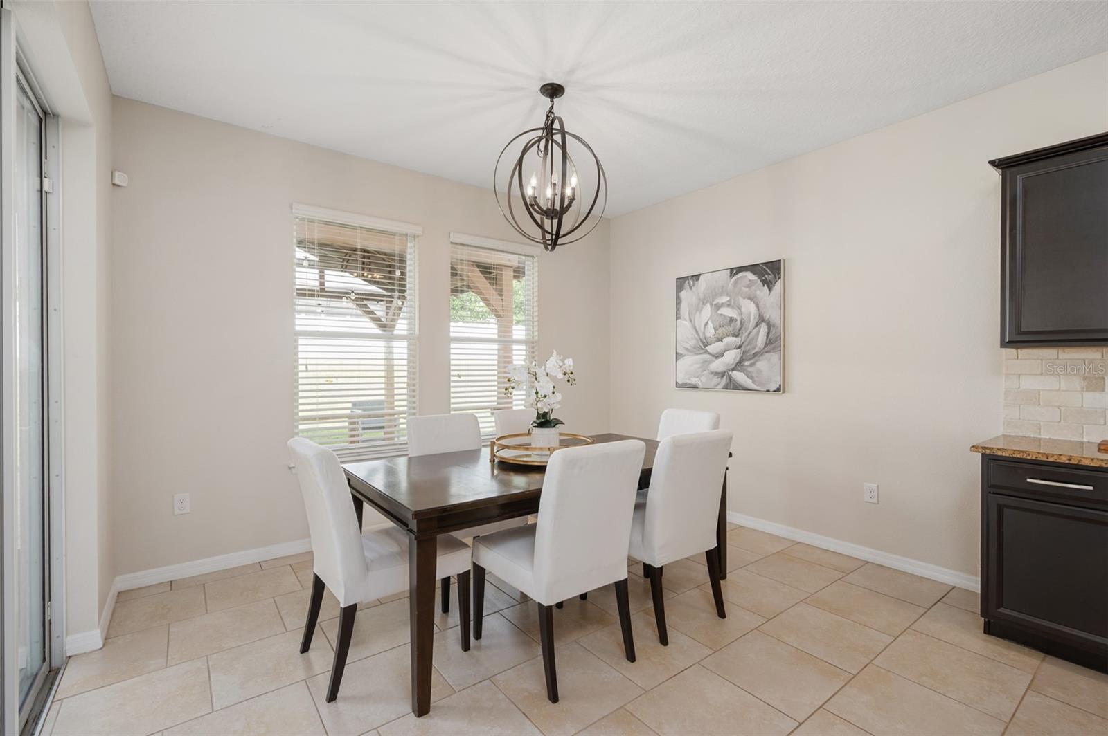 1710 Alejo Dr Property Photo 14