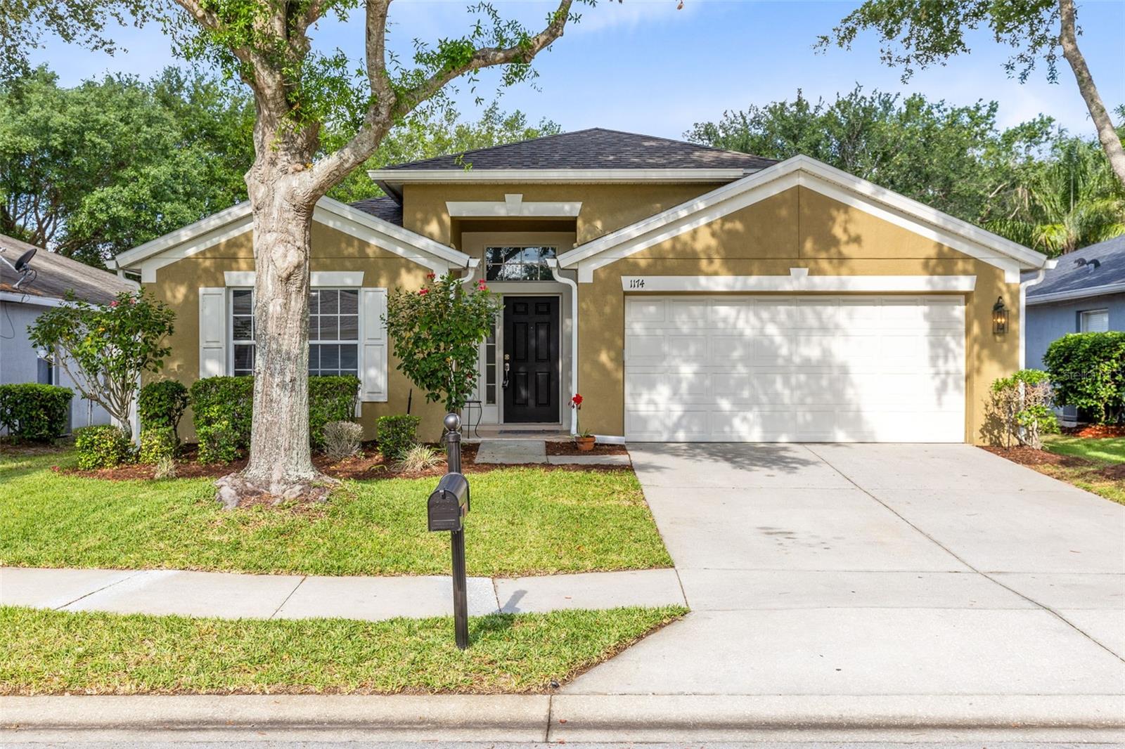 1174 Snug Harbor Dr Property Photo