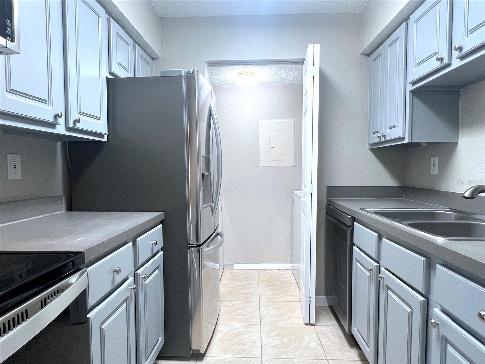 3732 Idlebrook Cir #210 Property Photo 8