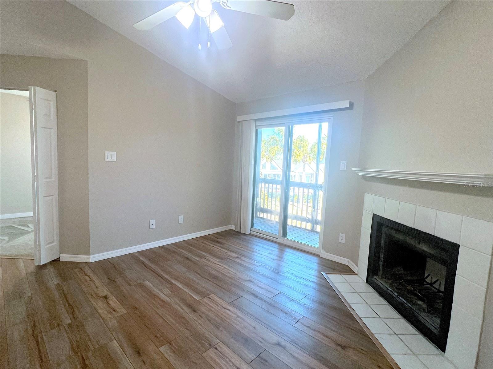 3732 Idlebrook Cir #210 Property Photo 13