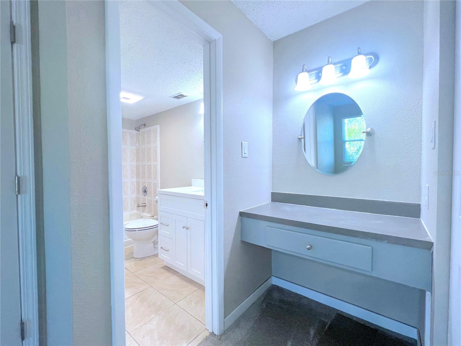 3732 Idlebrook Cir #210 Property Photo 18