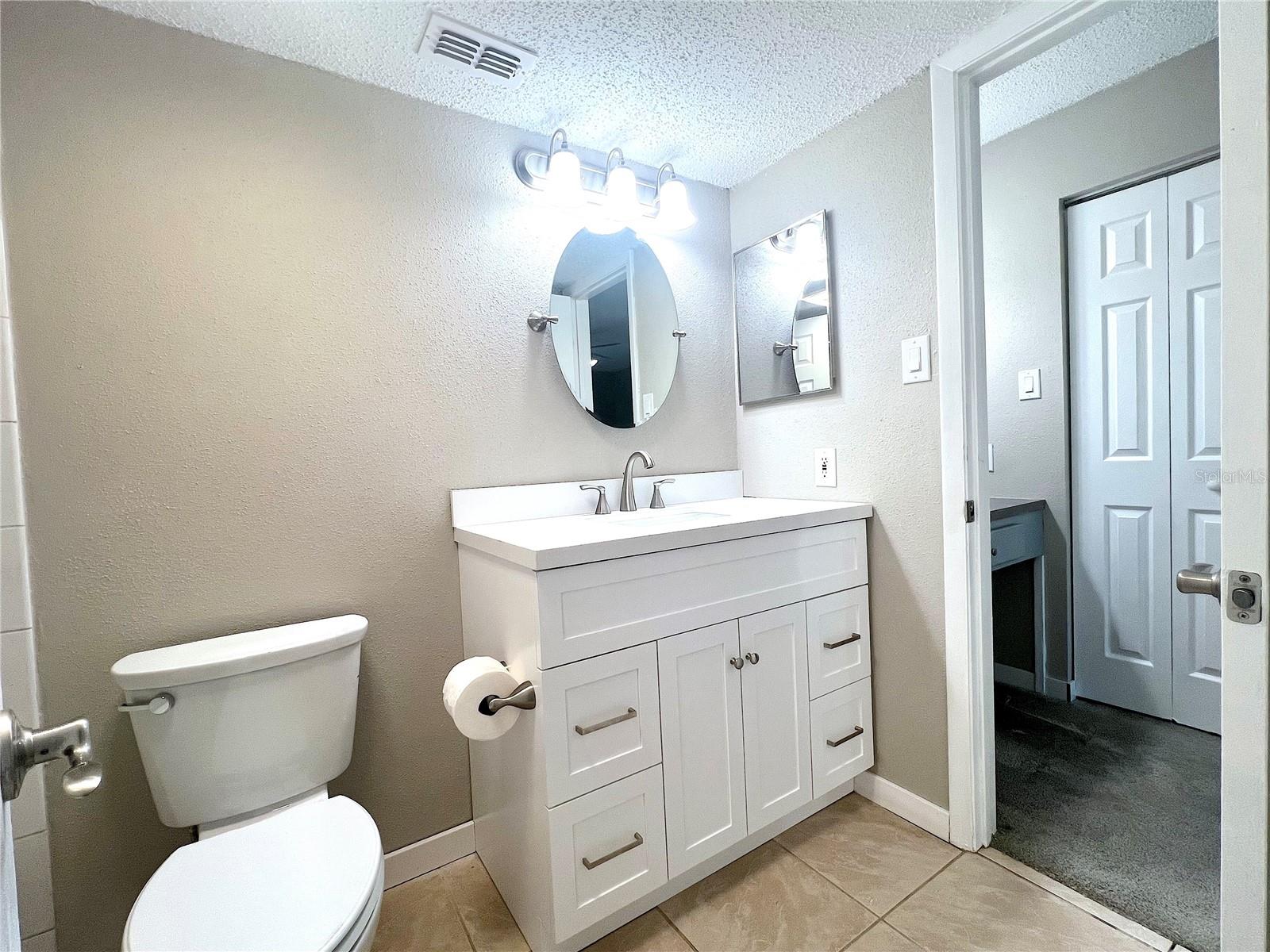 3732 Idlebrook Cir #210 Property Photo 20