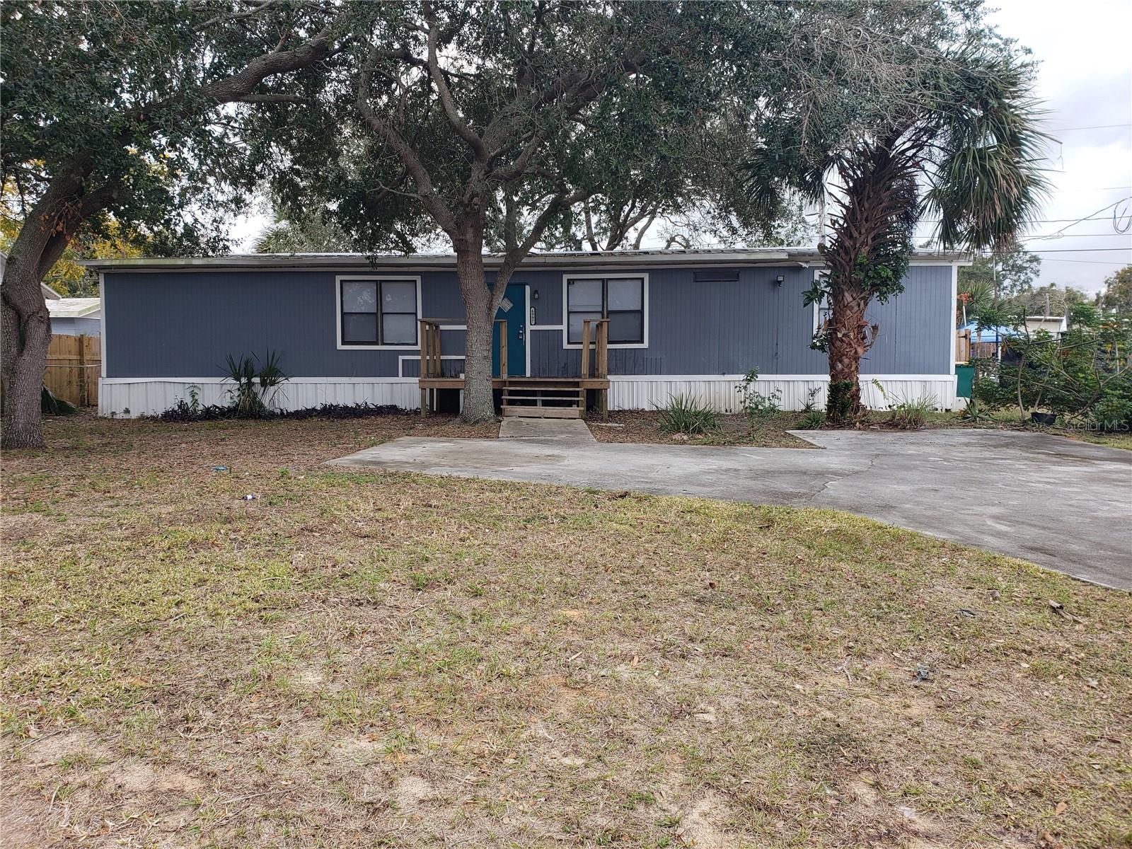 6997 Chestnut Dr Property Photo