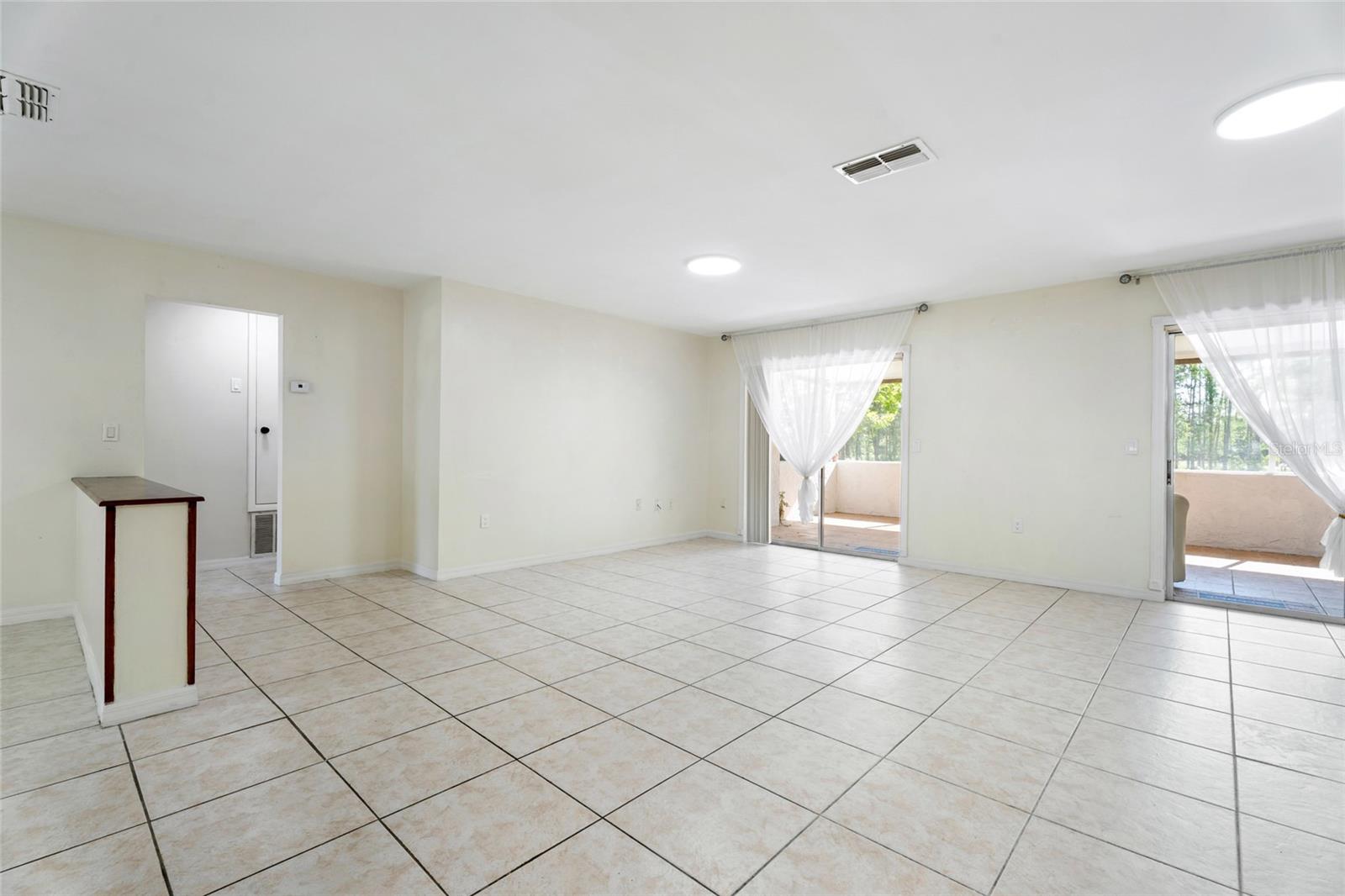 10423 Manassas Cir Property Photo 28