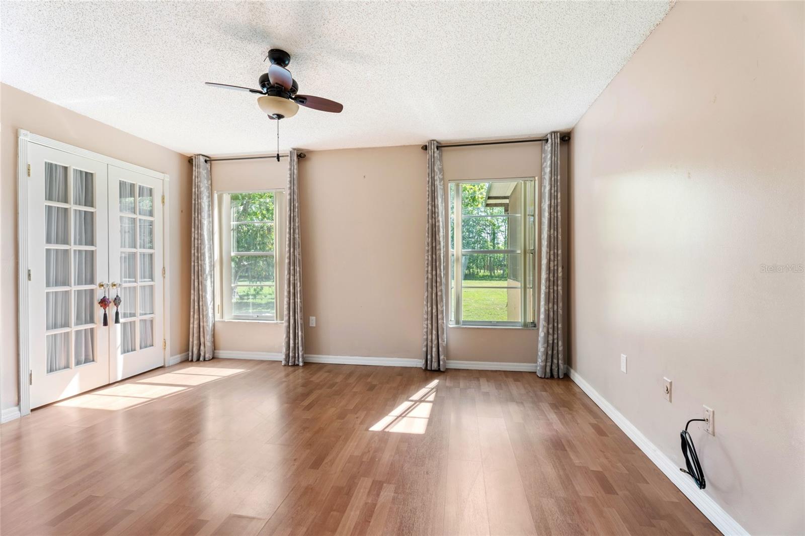 10423 Manassas Cir Property Photo 34