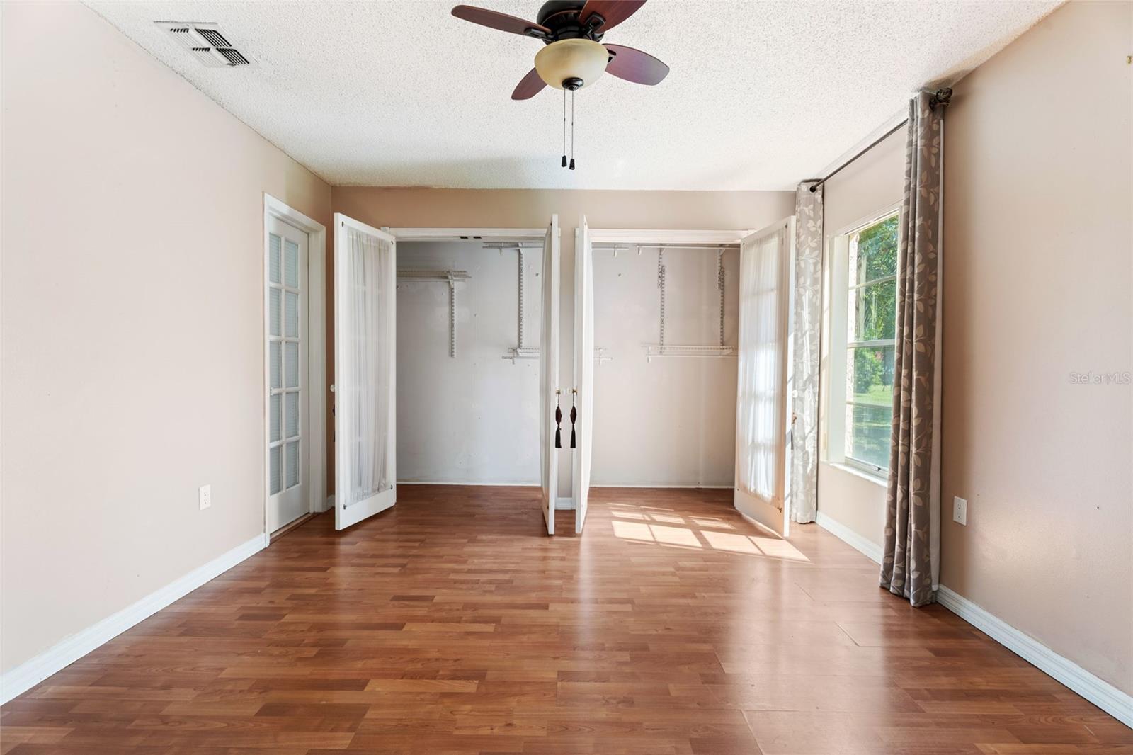 10423 Manassas Cir Property Photo 37