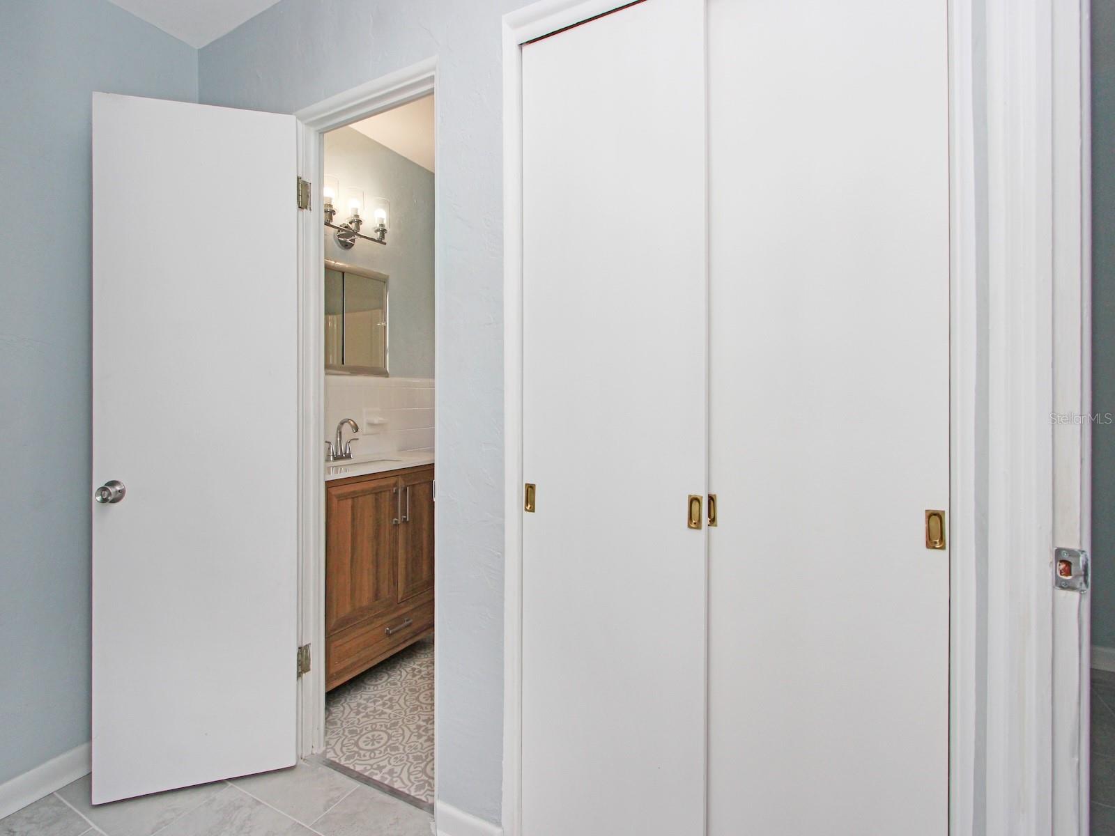 51 Park Ln Property Photo 14