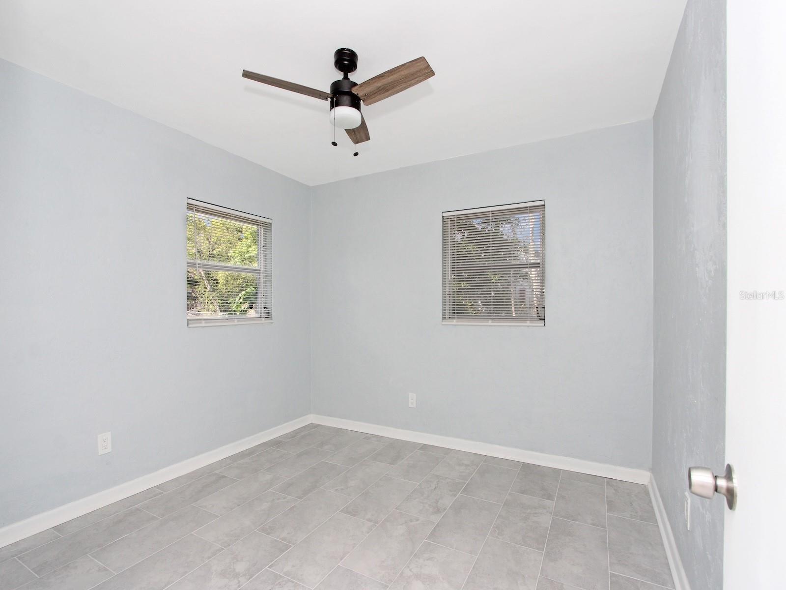 51 Park Ln Property Photo 17