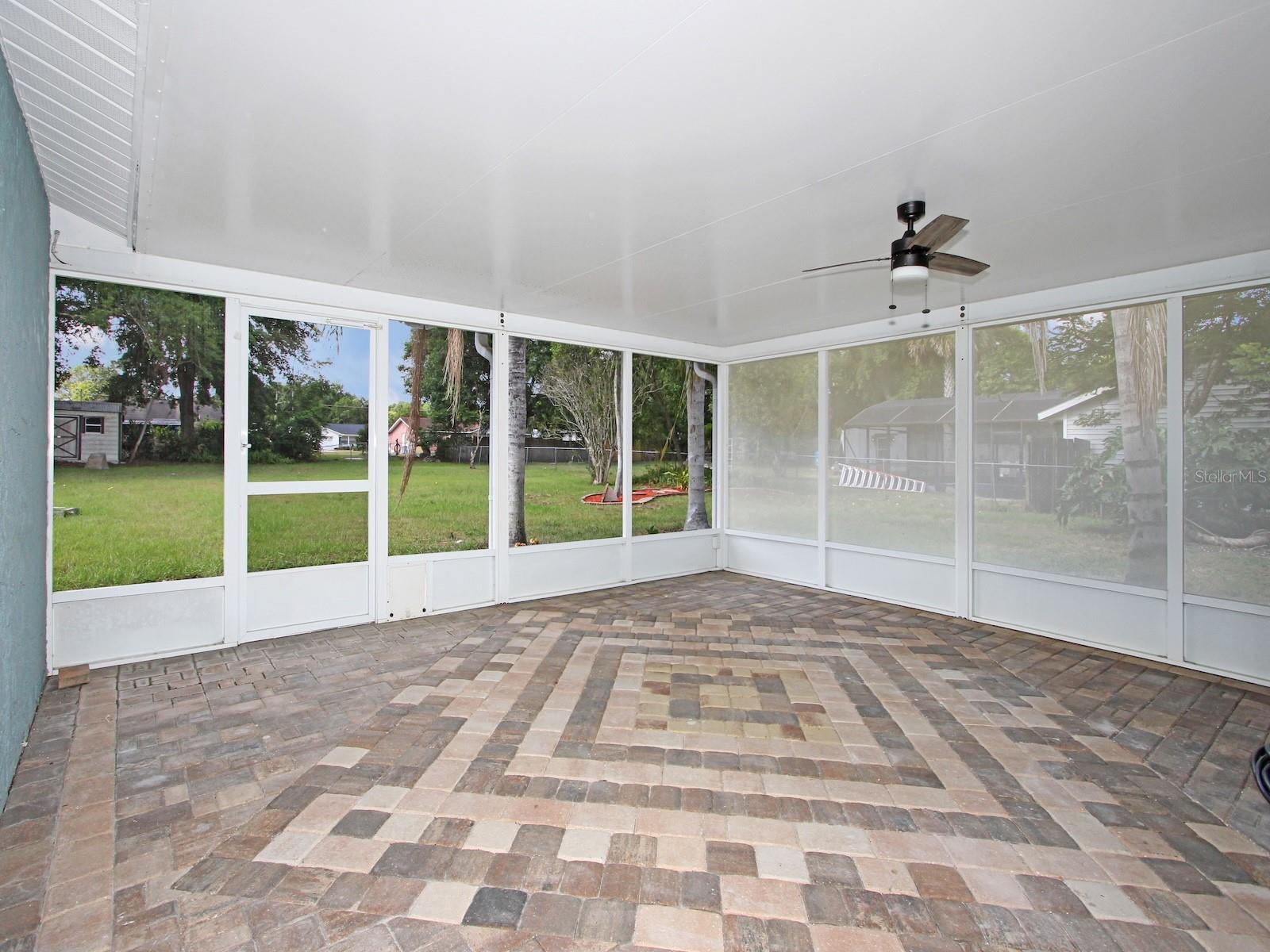 51 Park Ln Property Photo 24