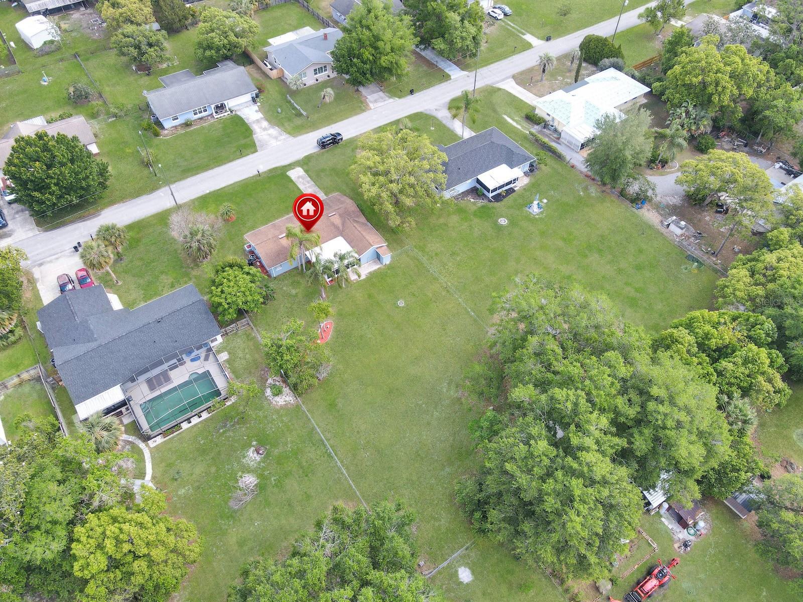 51 Park Ln Property Photo 35