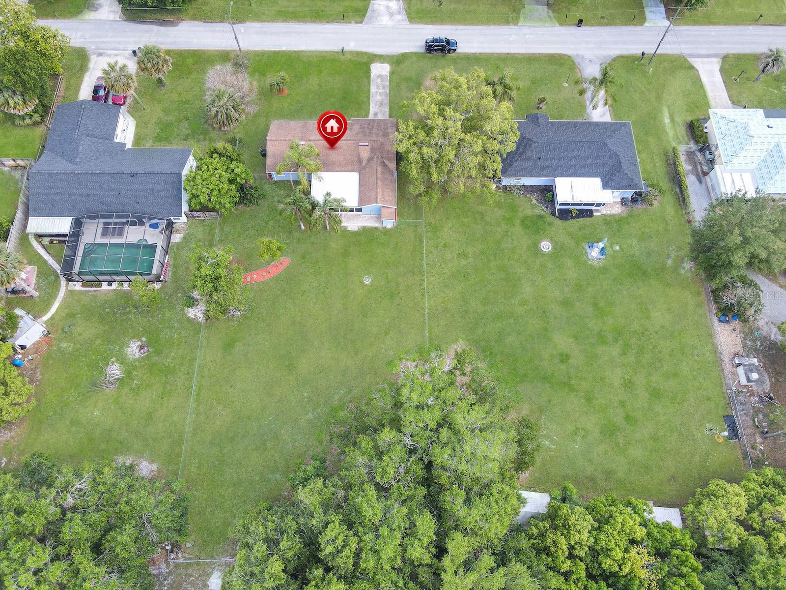 51 Park Ln Property Photo 38