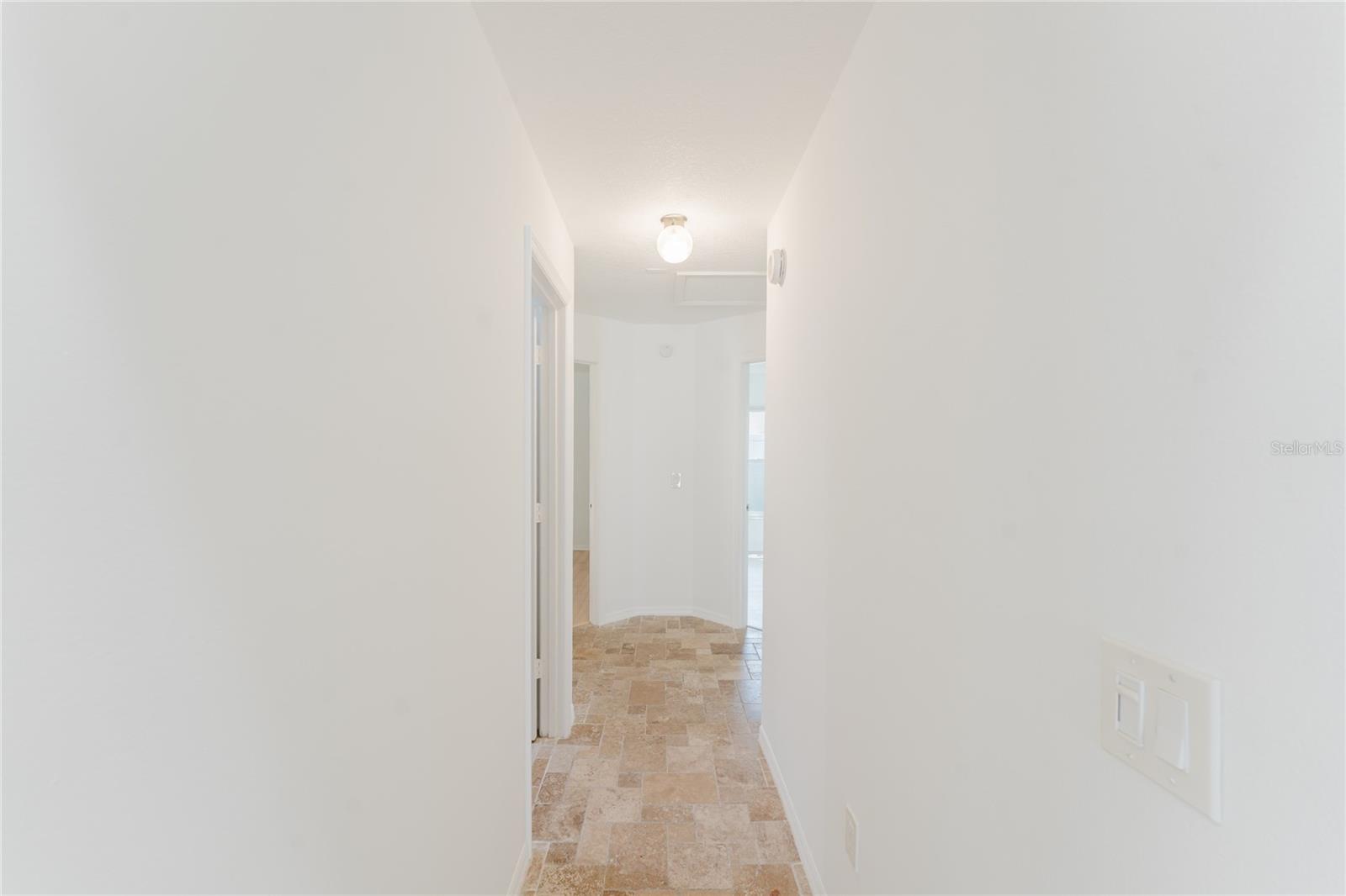 3033 S Horizon Pl Property Photo 14