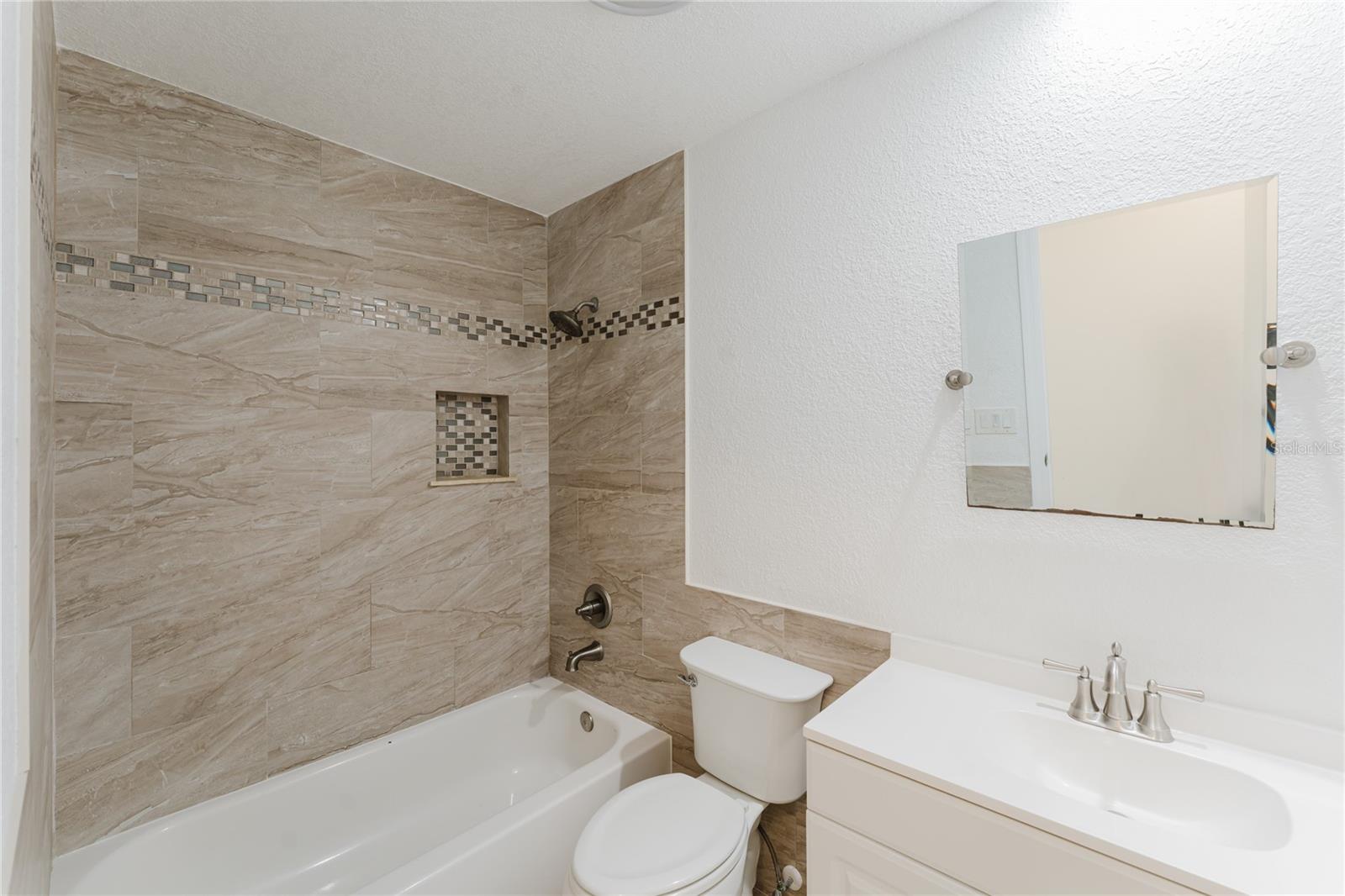 3033 S Horizon Pl Property Photo 15