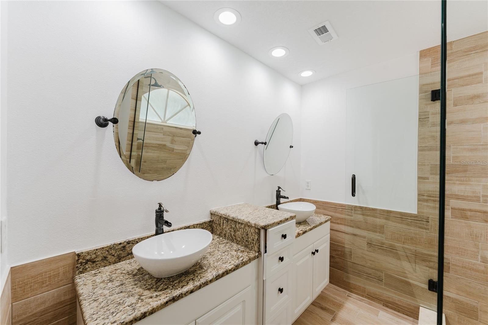 3033 S Horizon Pl Property Photo 22