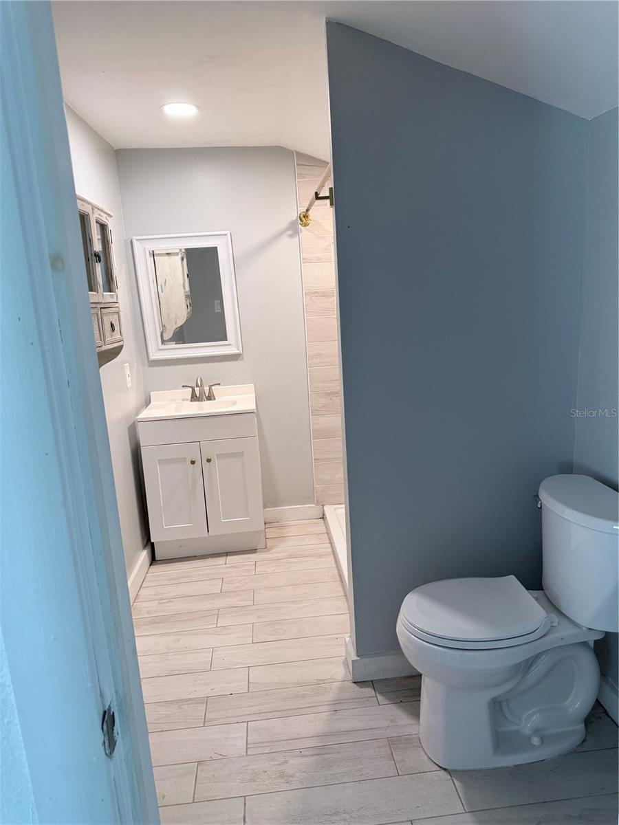 1243 Dingens Ave Property Photo 42