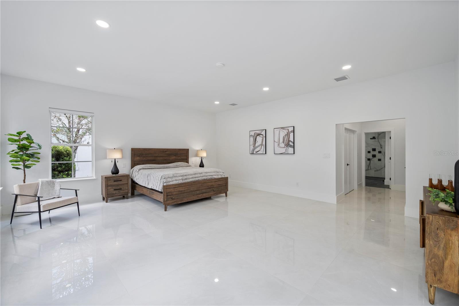 10849 Emerald Chase Dr Property Photo 14