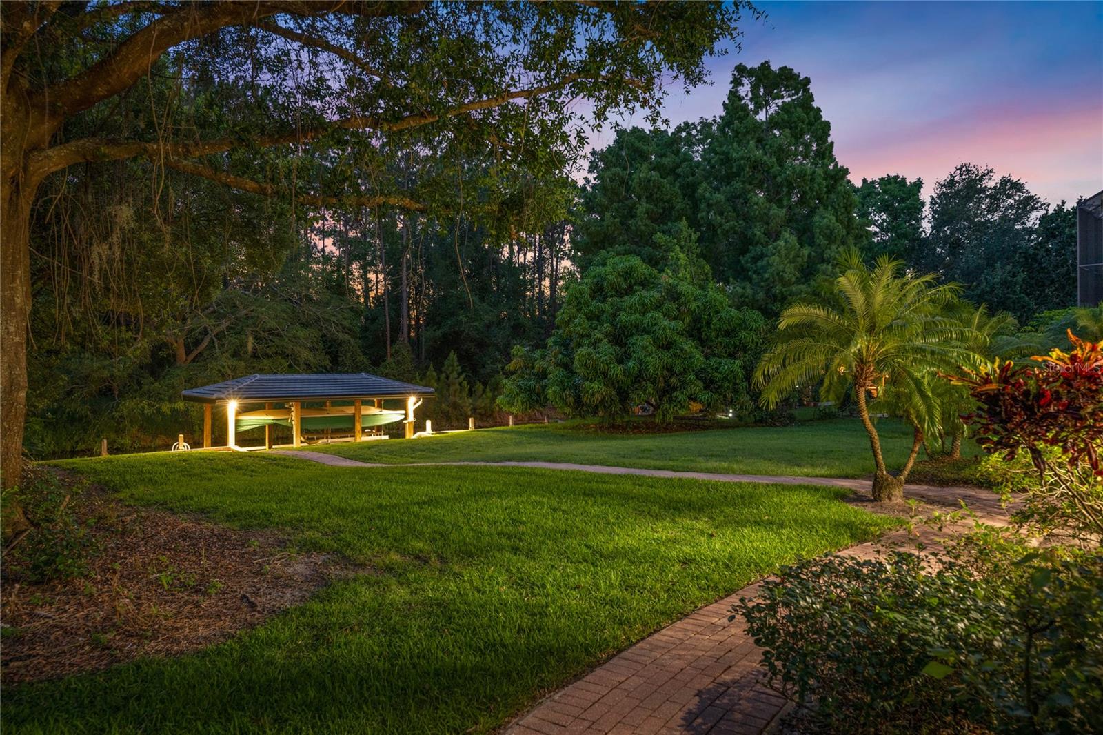 10849 Emerald Chase Dr Property Photo 39