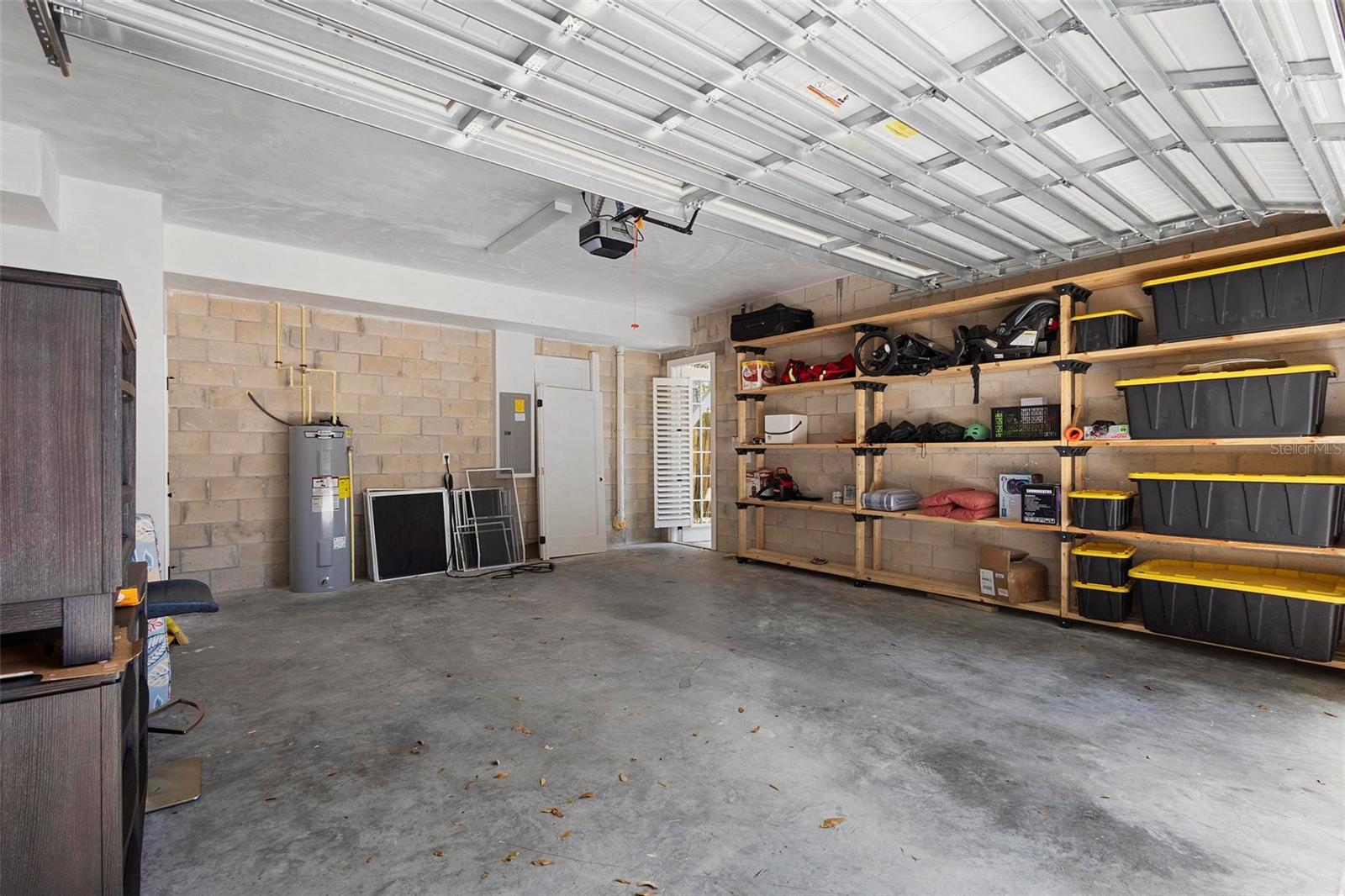 1521 E Harwood St Property Photo 81