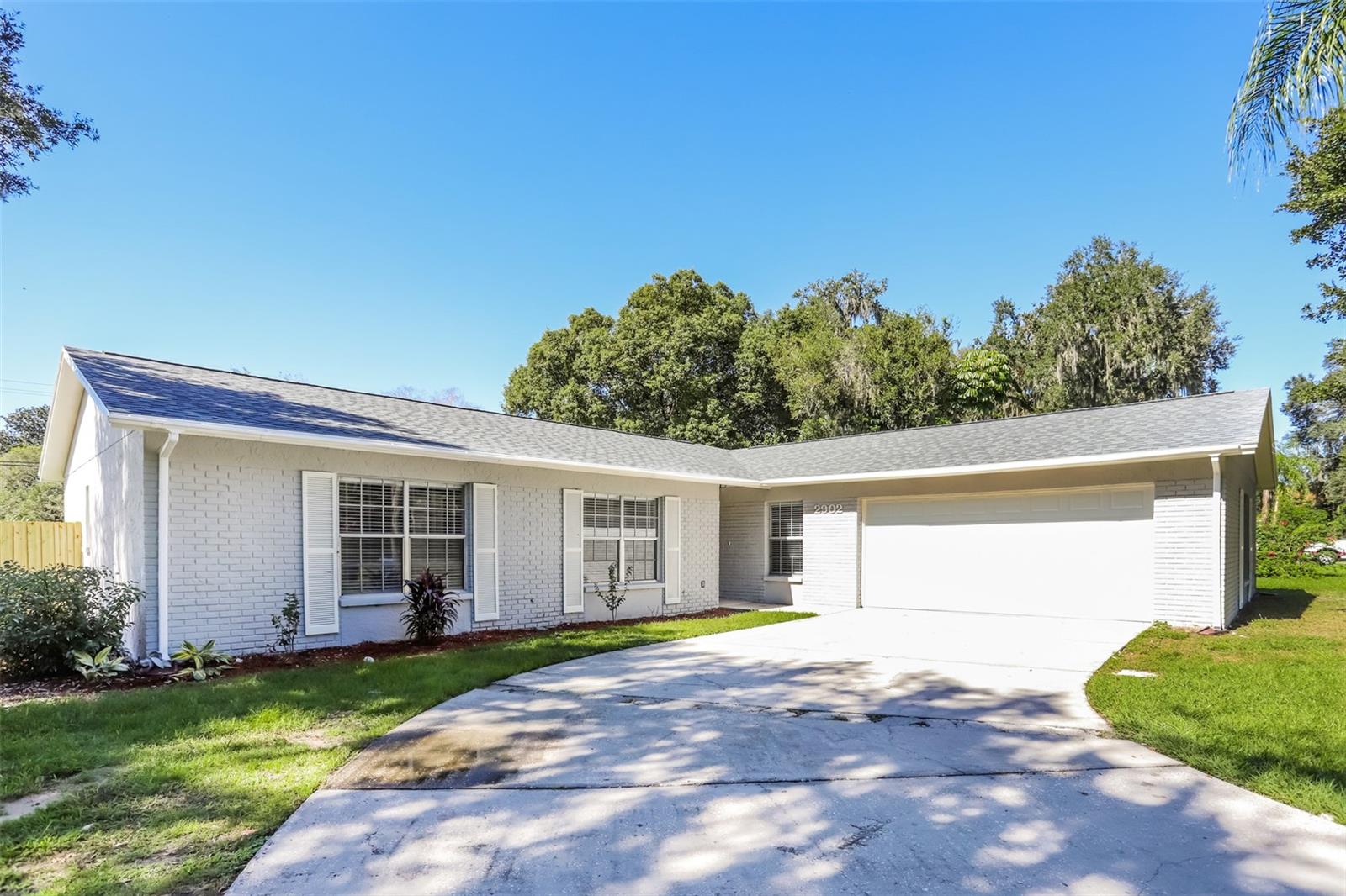 2902 Forest Cir Property Photo
