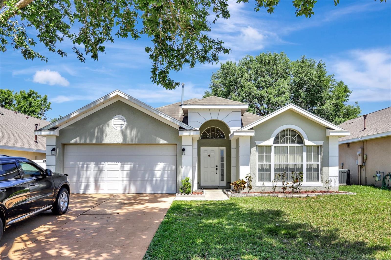 2848 Wilshire Rd Property Photo