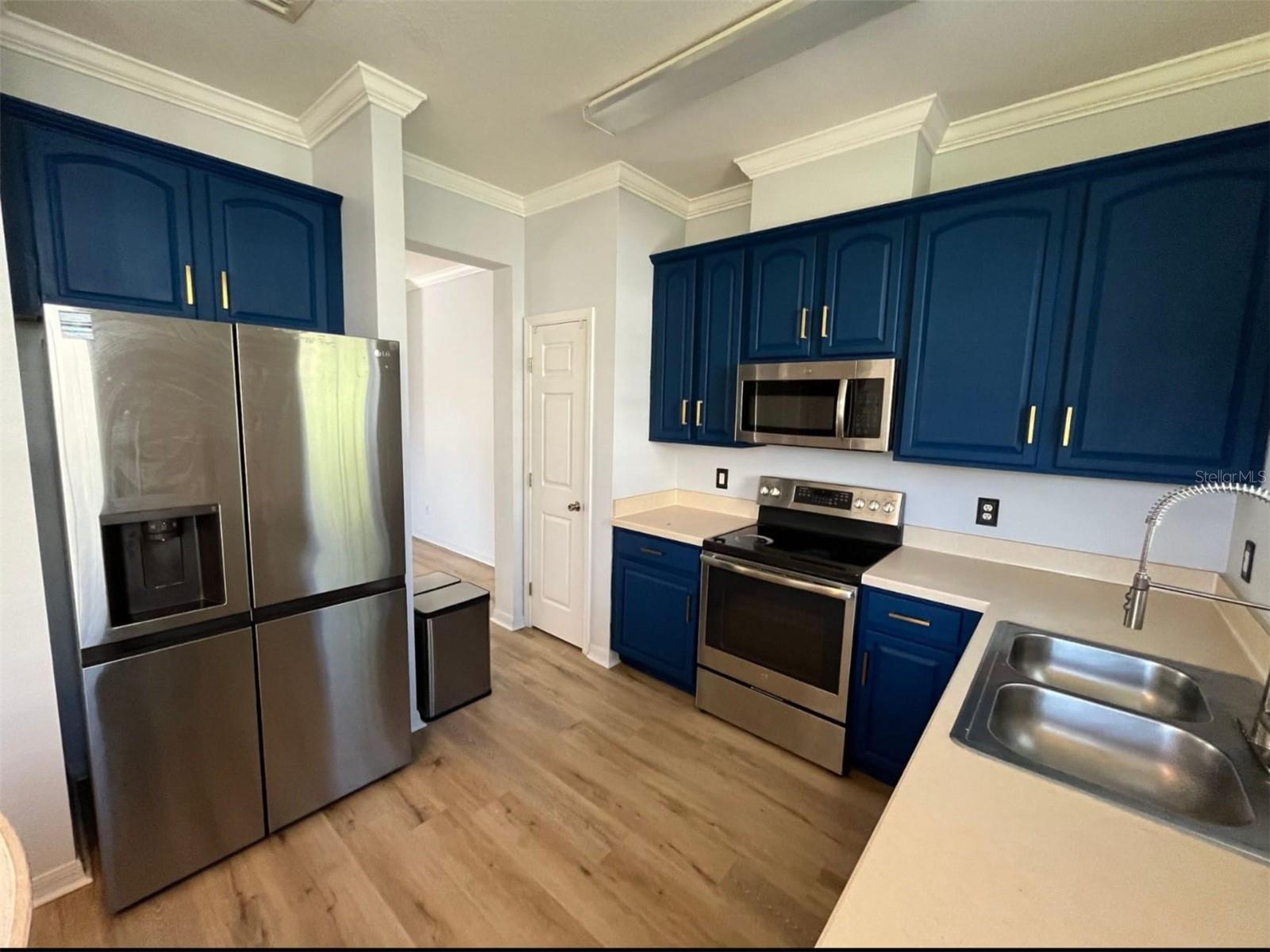 13006 Langstaff Dr Property Photo 12