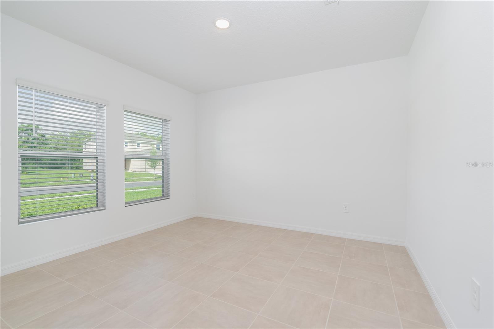 209 Citrine Loop Property Photo 8