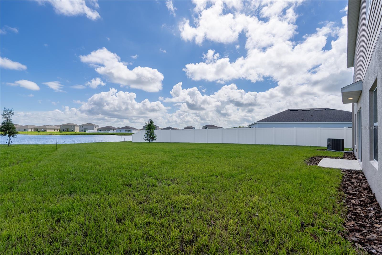 209 Citrine Loop Property Photo 19