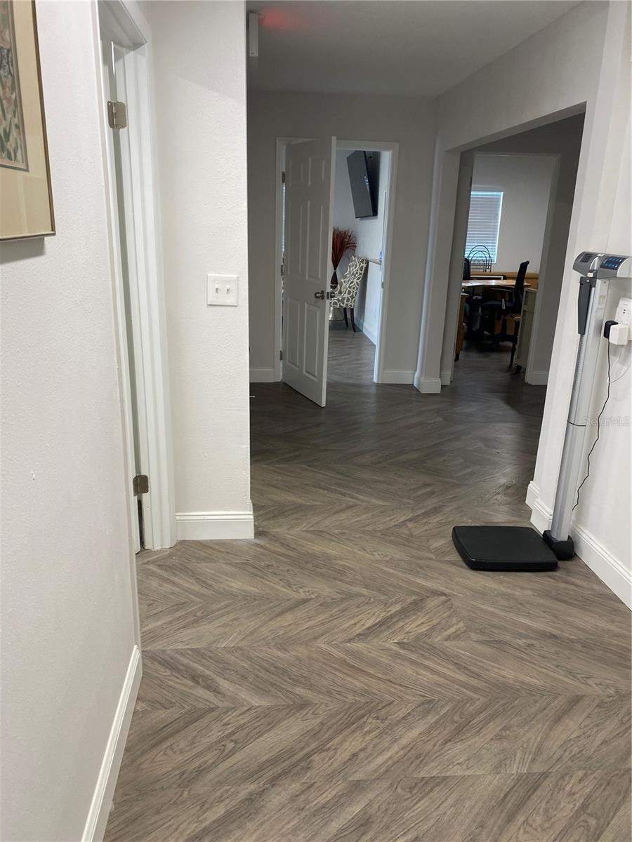 703 Ballard St #1000 Property Photo 13