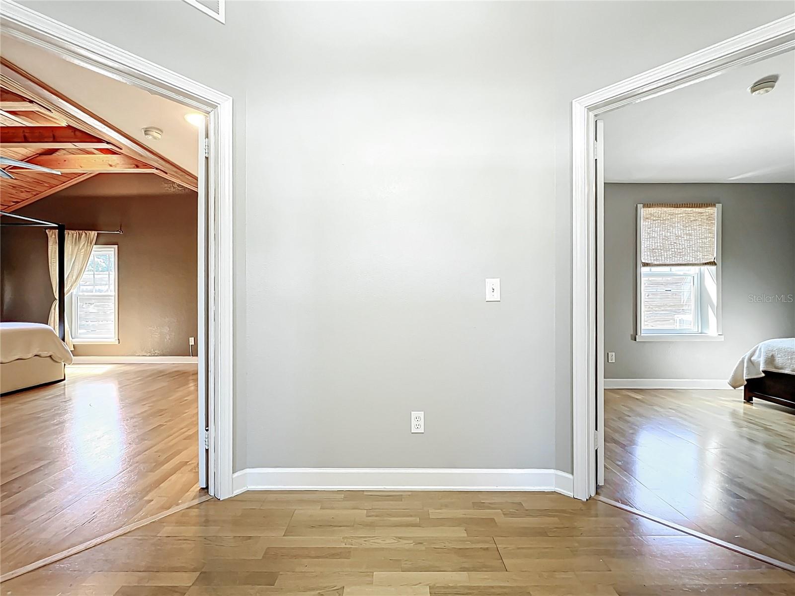 1122 Vassar St Property Photo 4
