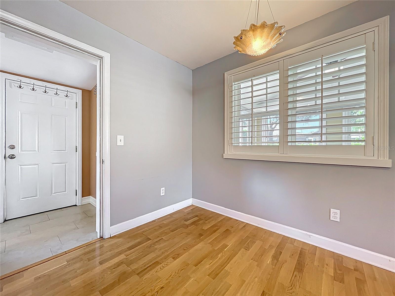 1122 Vassar St Property Photo 24