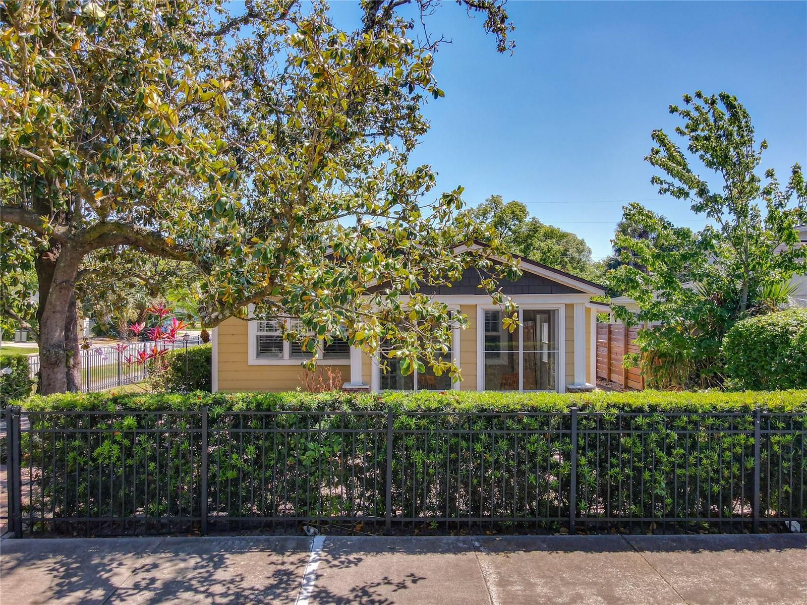 1122 Vassar St Property Photo 47
