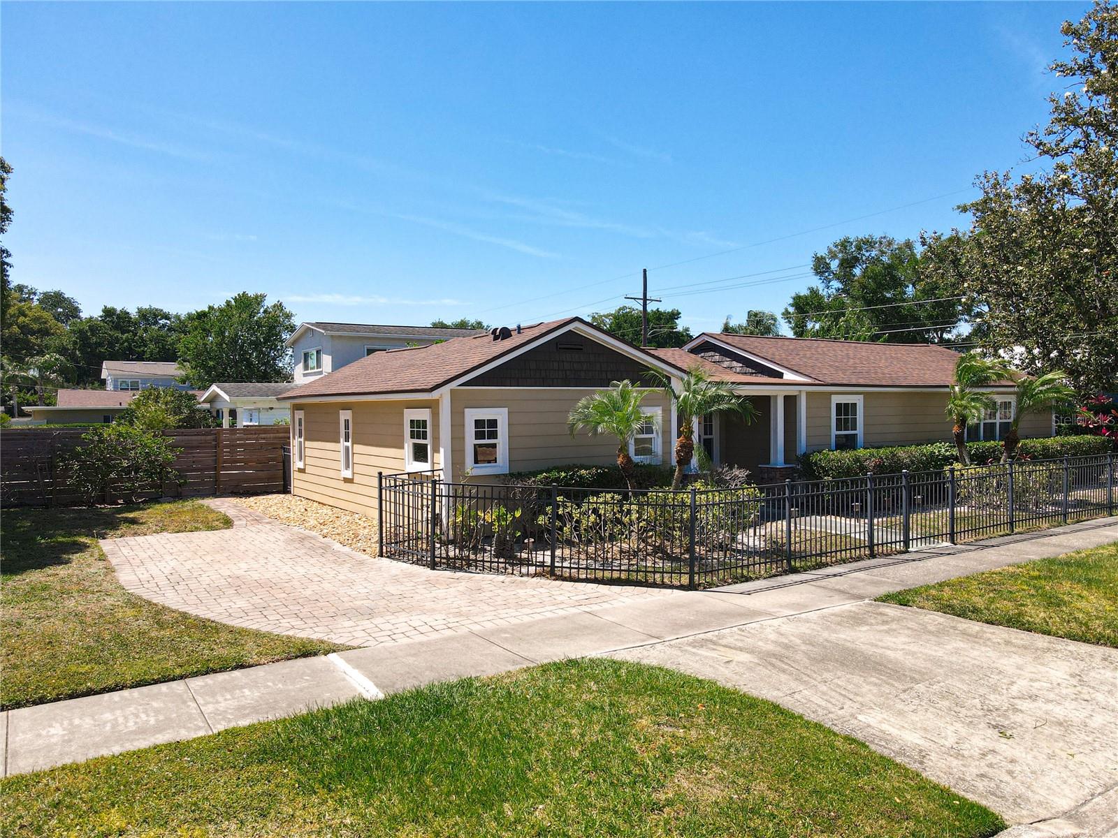 1122 Vassar St Property Photo 50