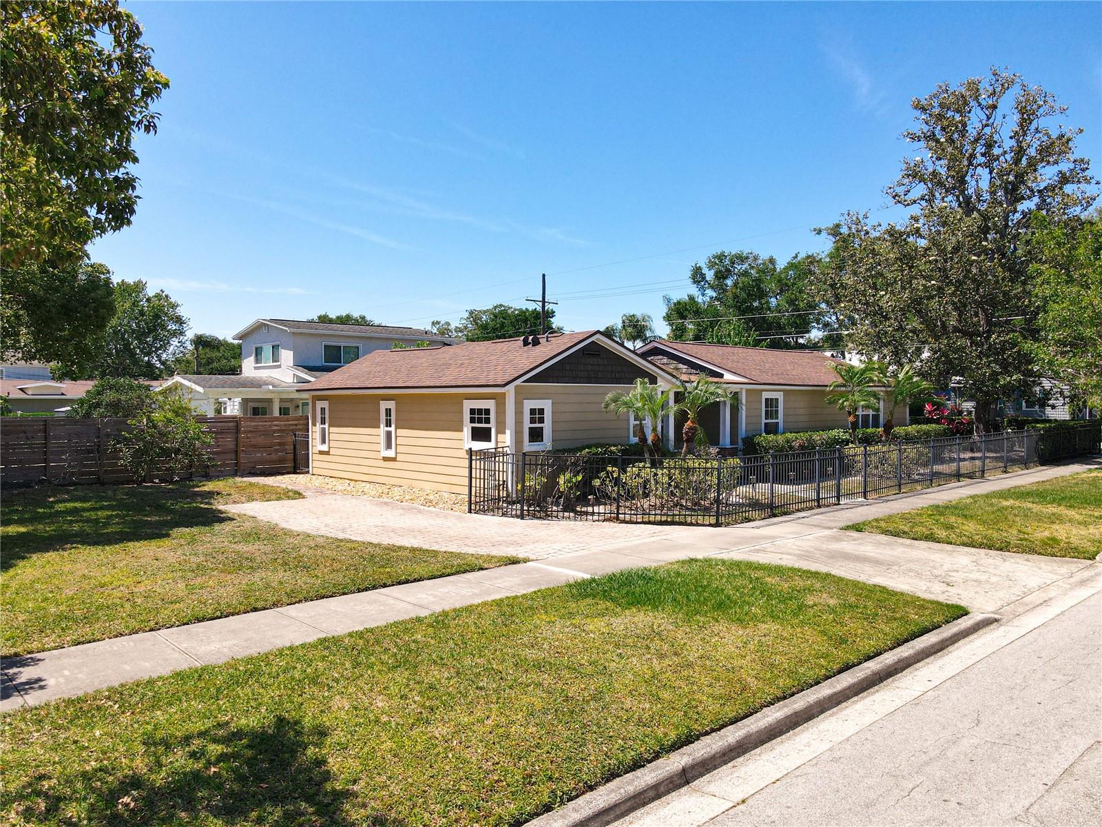 1122 Vassar St Property Photo 51