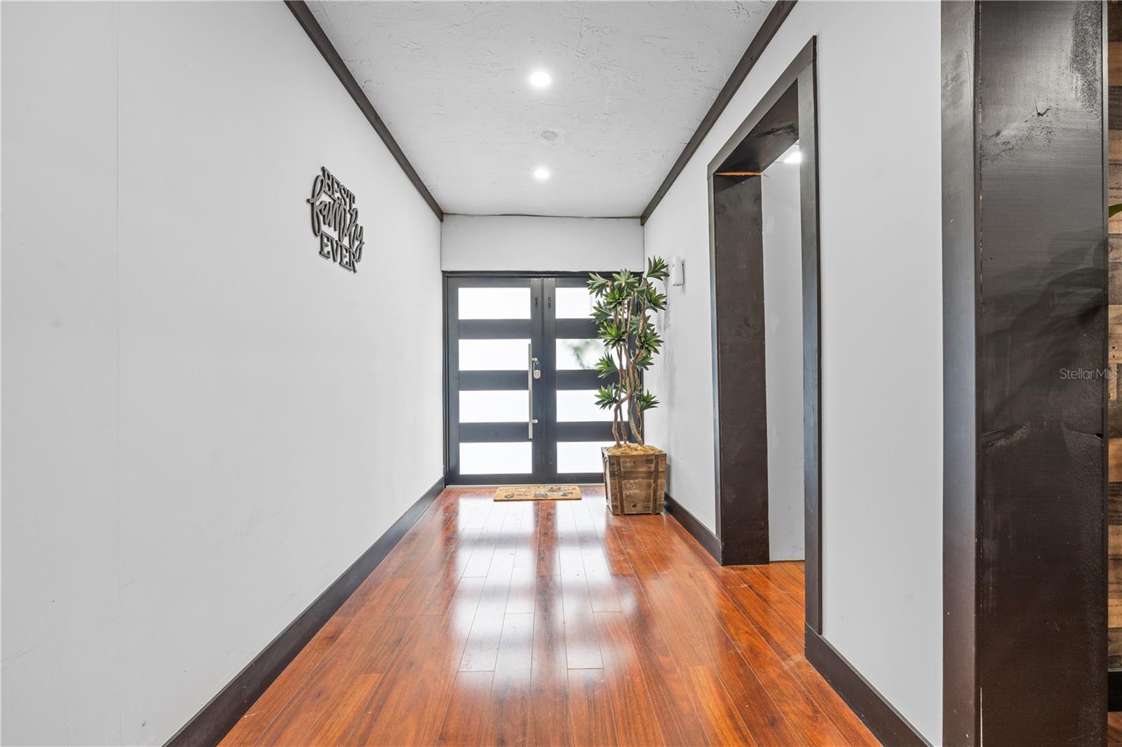409 San Sebastian Prado Property Photo 6
