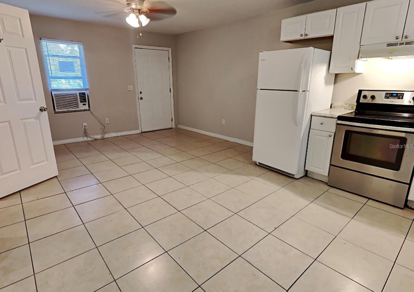 430 S Parsons Ave #3 Property Photo 6