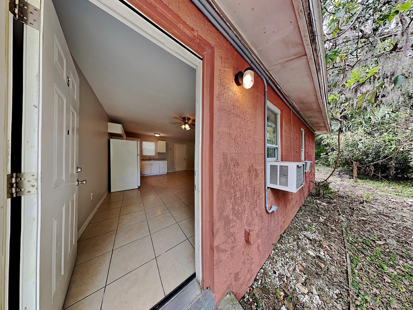 430 S Parsons Ave #3 Property Photo 13
