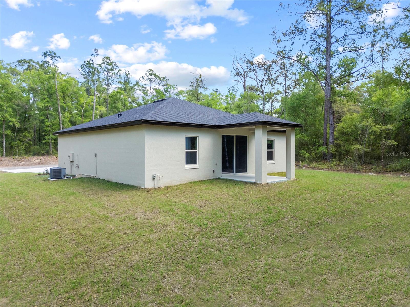 241 E Reel Loop Property Photo 16