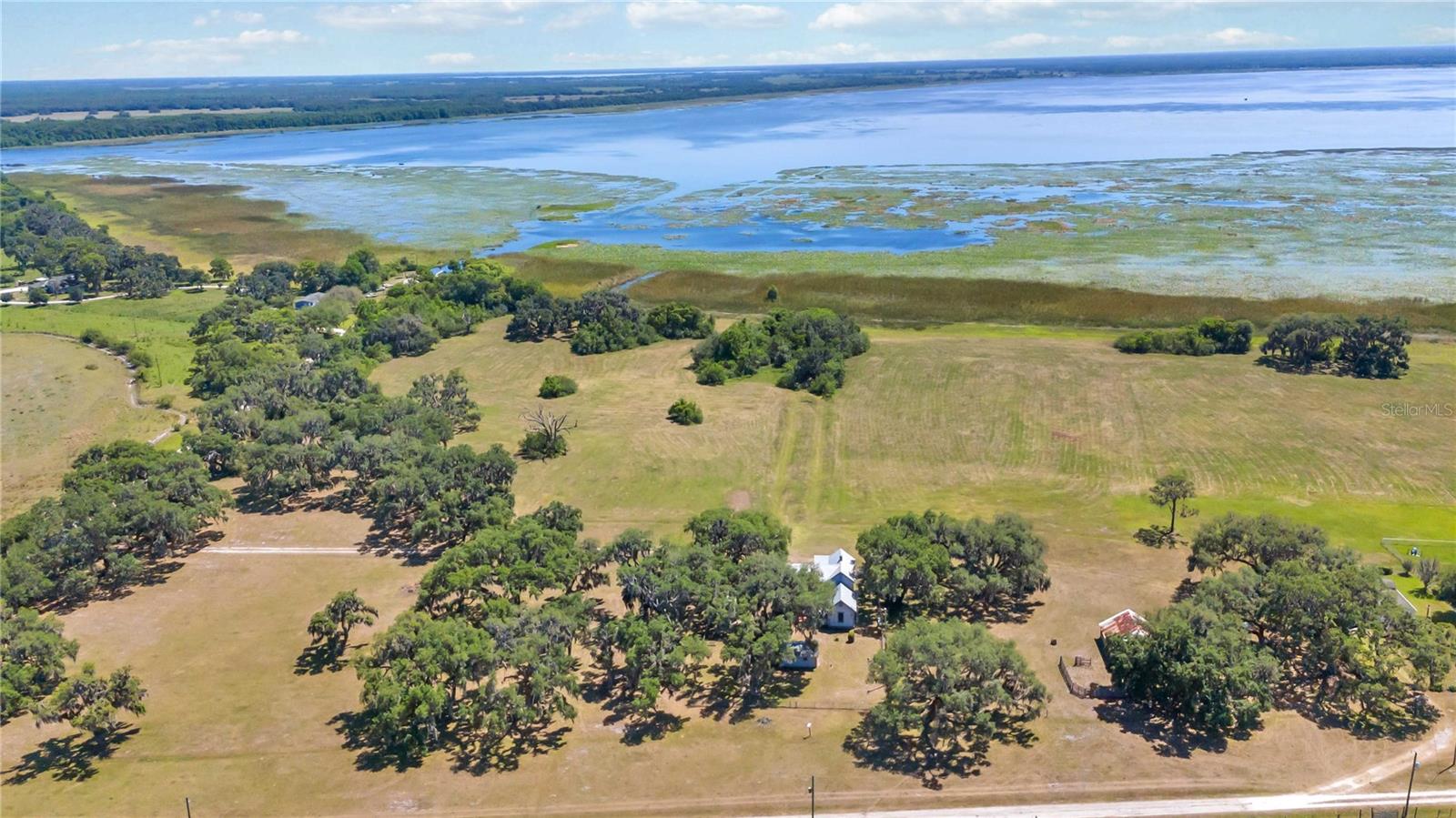 3650 Lake Tohopekaliga Rd Property Photo 3