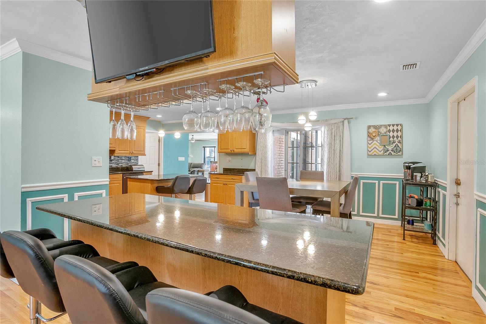 151 Sea Isle Cir Property Photo 8