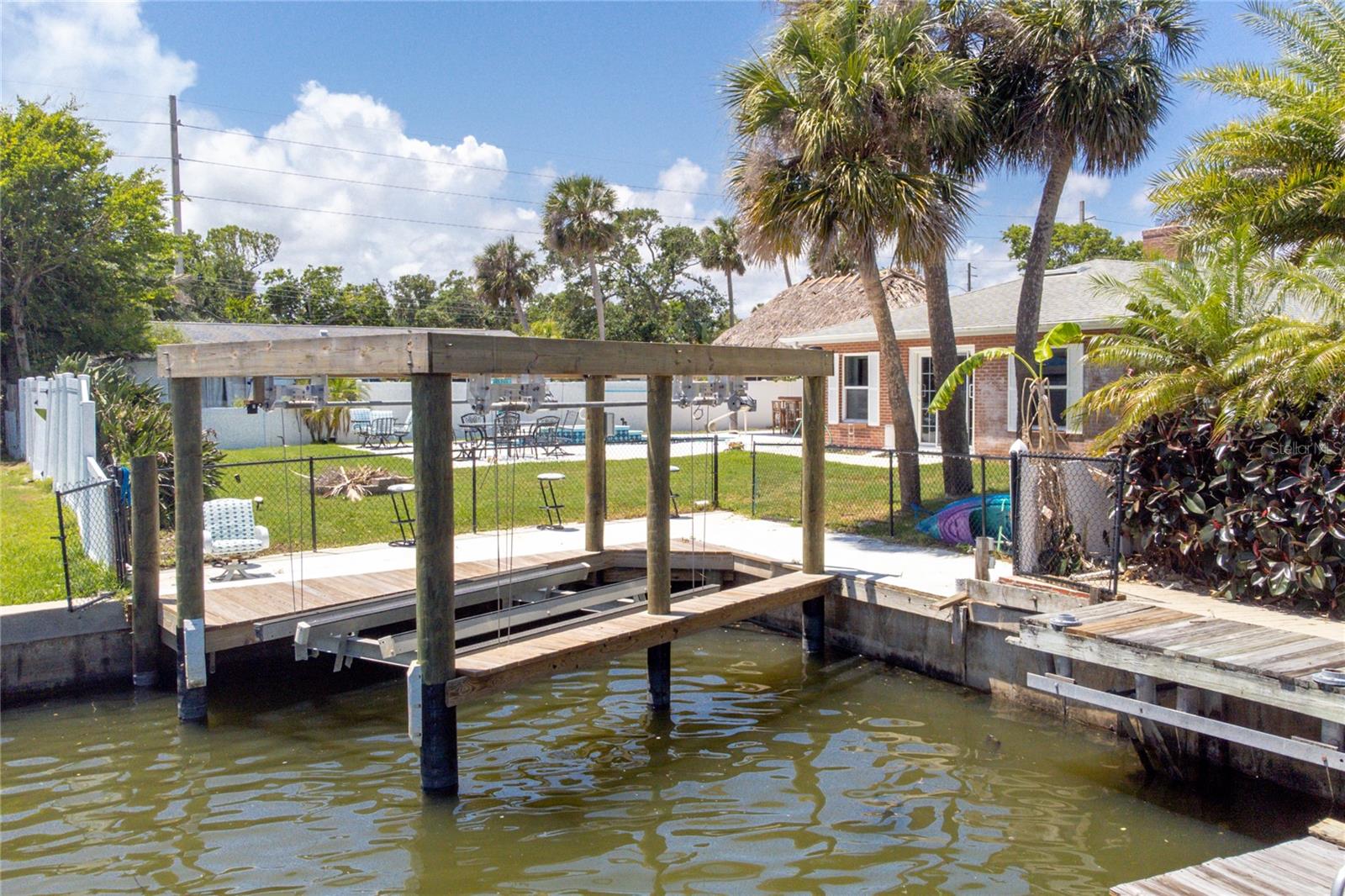 151 Sea Isle Cir Property Photo 44