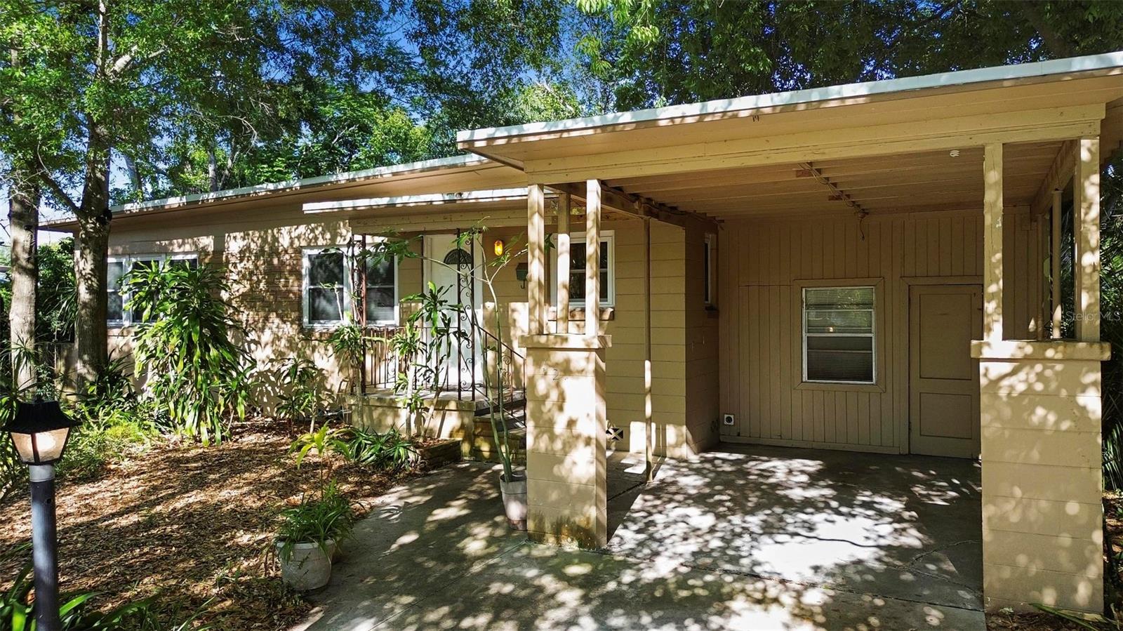 1207 Cole Rd Property Photo