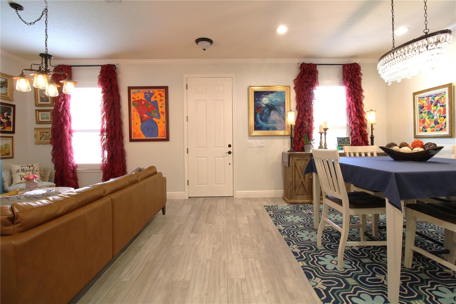 5439 Kumquat Loop Property Photo 11