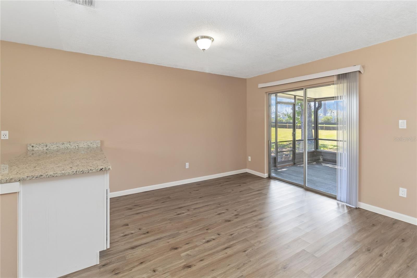 10665 Whitman Cir Property Photo 10