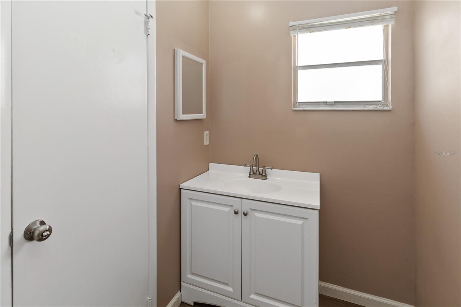 10665 Whitman Cir Property Photo 19