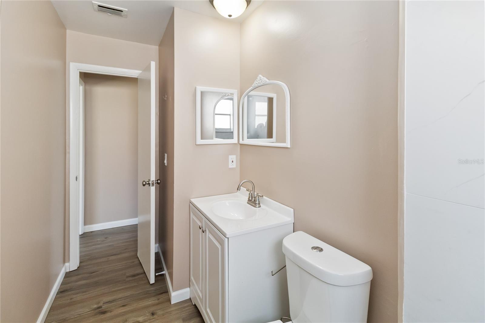 10665 Whitman Cir Property Photo 23