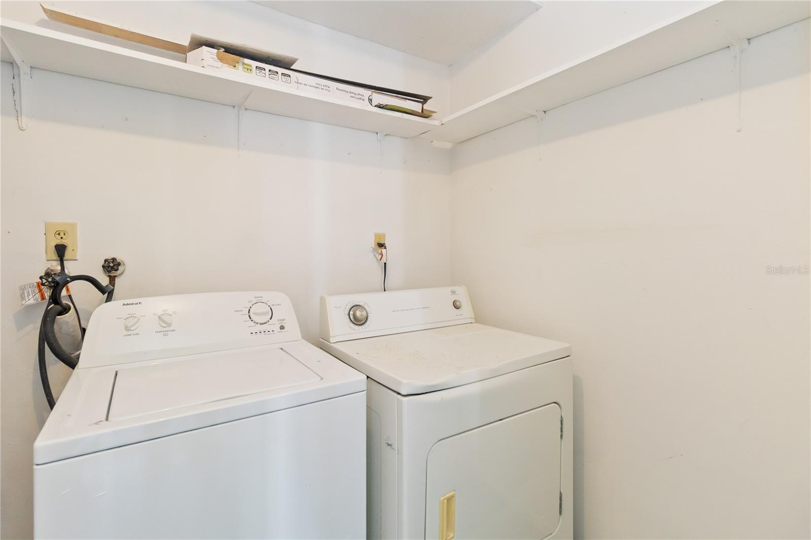 10665 Whitman Cir Property Photo 24
