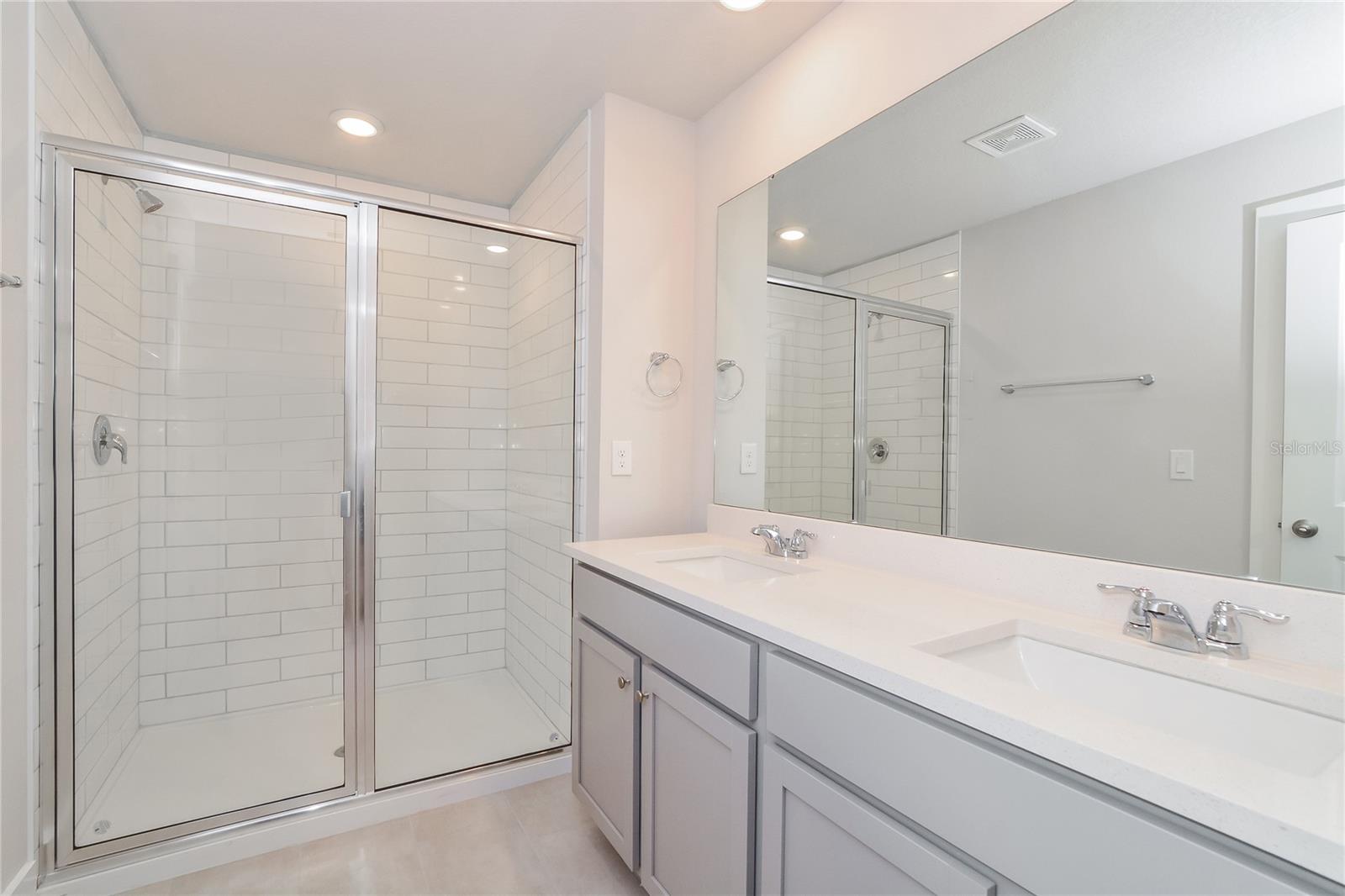 328 Whiteheart Dr Property Photo 10