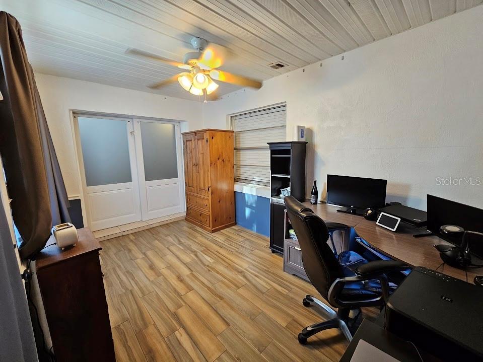 1720 Hope Dr Property Photo 7