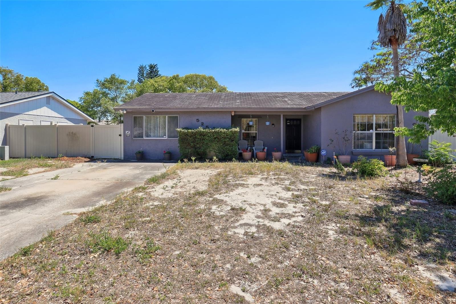 525 E Foothill Way Property Photo