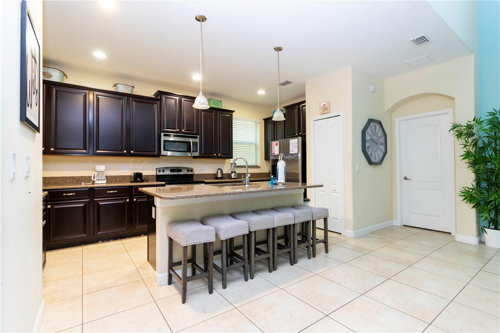 9004 Majesty Palm Rd Property Photo 47